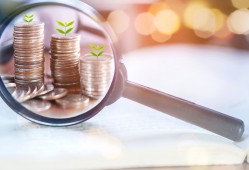 个人申请贷款5万怎么选择？申请5万利息低好通过