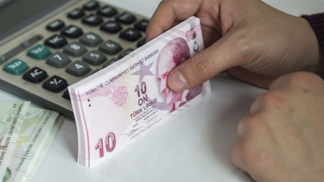 在哪能借大额贷款？这几个一次性可以借10万